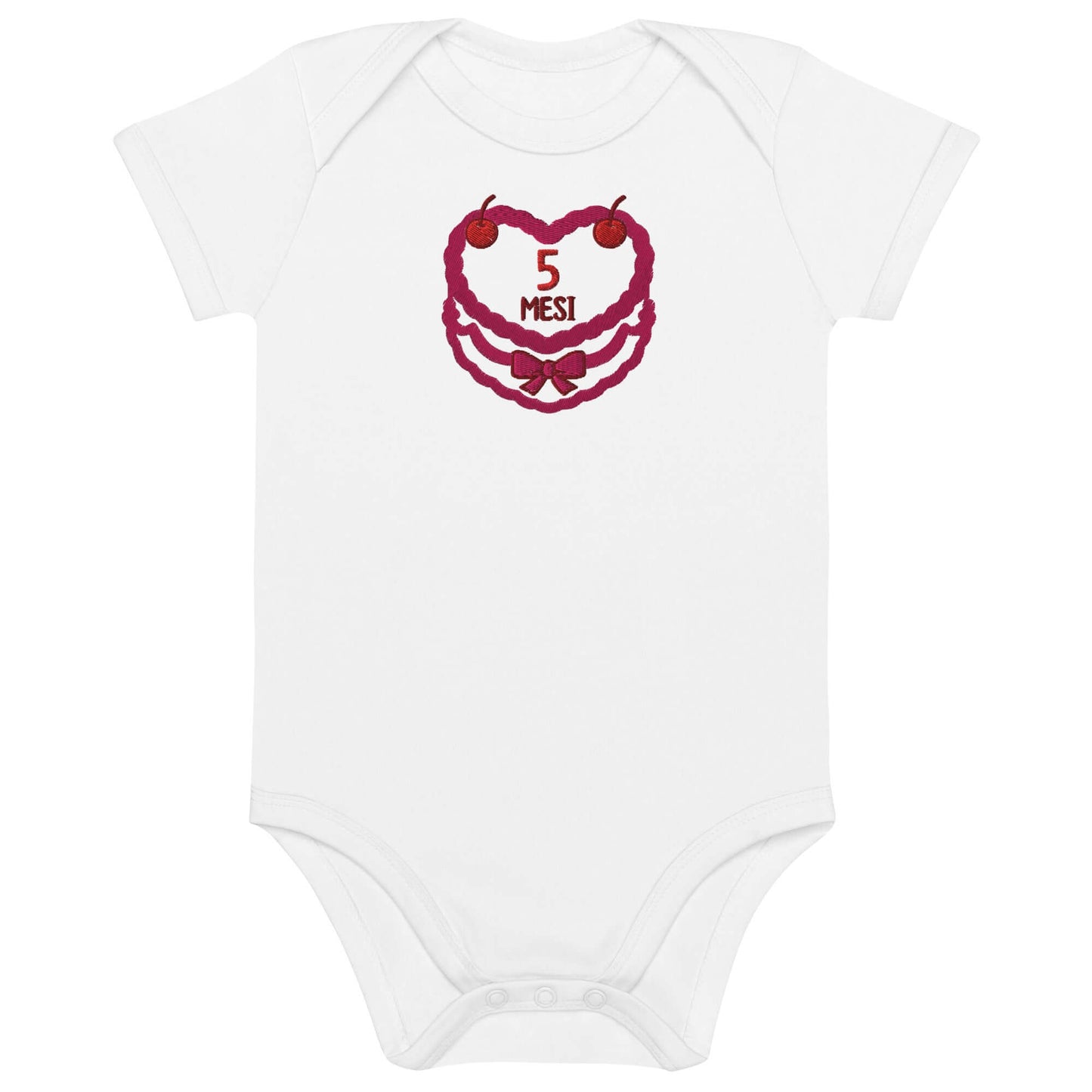 Body neonato bianco con ricamo '5 mesi' e decorazioni colorate, ideale per compleanni e servizi fotografici.