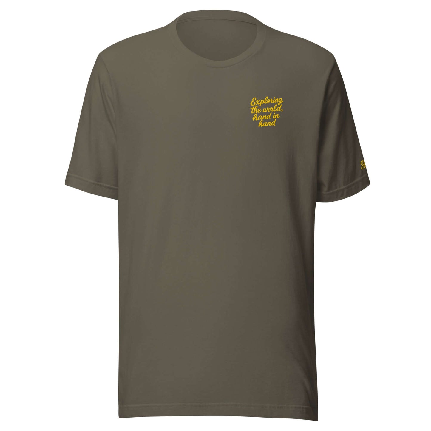 T-shirt da uomo grigia con frase ricamata "Exploring the World, hands in hands" per vacanze in coppia.