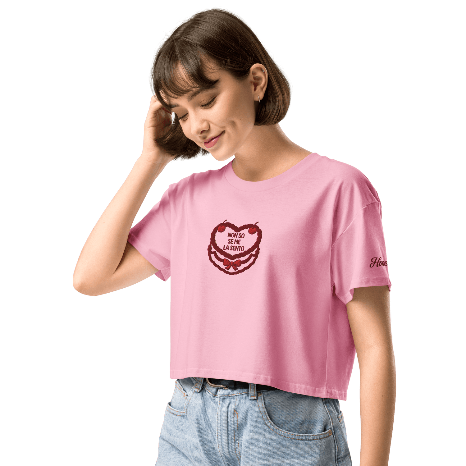 T-shirt rosa con frase ironica per compleanni, perfetta per regali divertenti e originali.