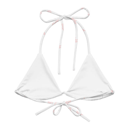 Bikini top bianco con lacci, scritta 'Bride' rosa, ideale per la sposa moderna e momenti speciali.