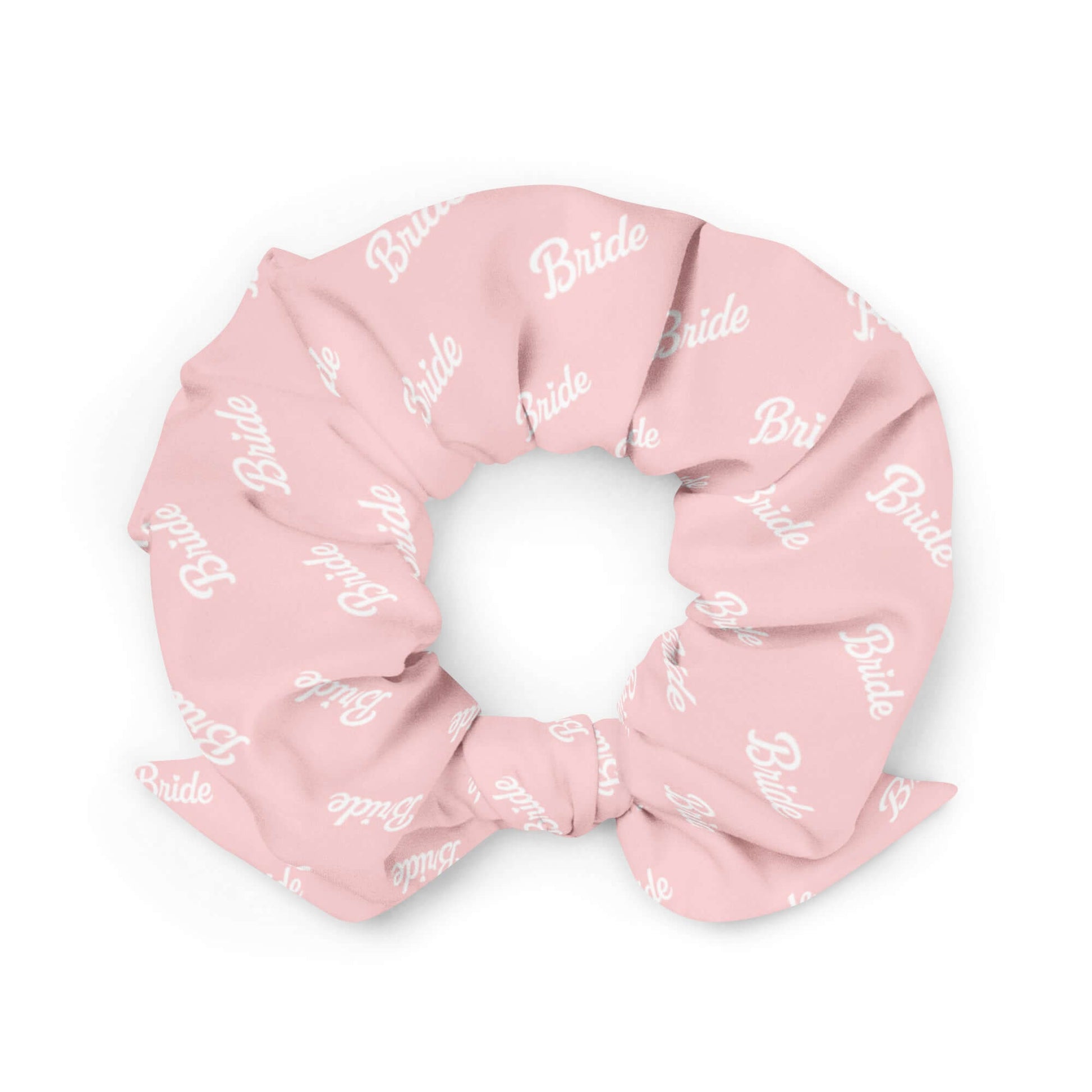 Scrunchie sposa in tessuto ecosostenibile, rosa con stampa 'Bride', perfetto per momenti speciali e addio al nubilato.