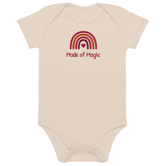 Body neonato personalizzato in cotone con arcobaleno ricamato e scritta "Made of Magic"