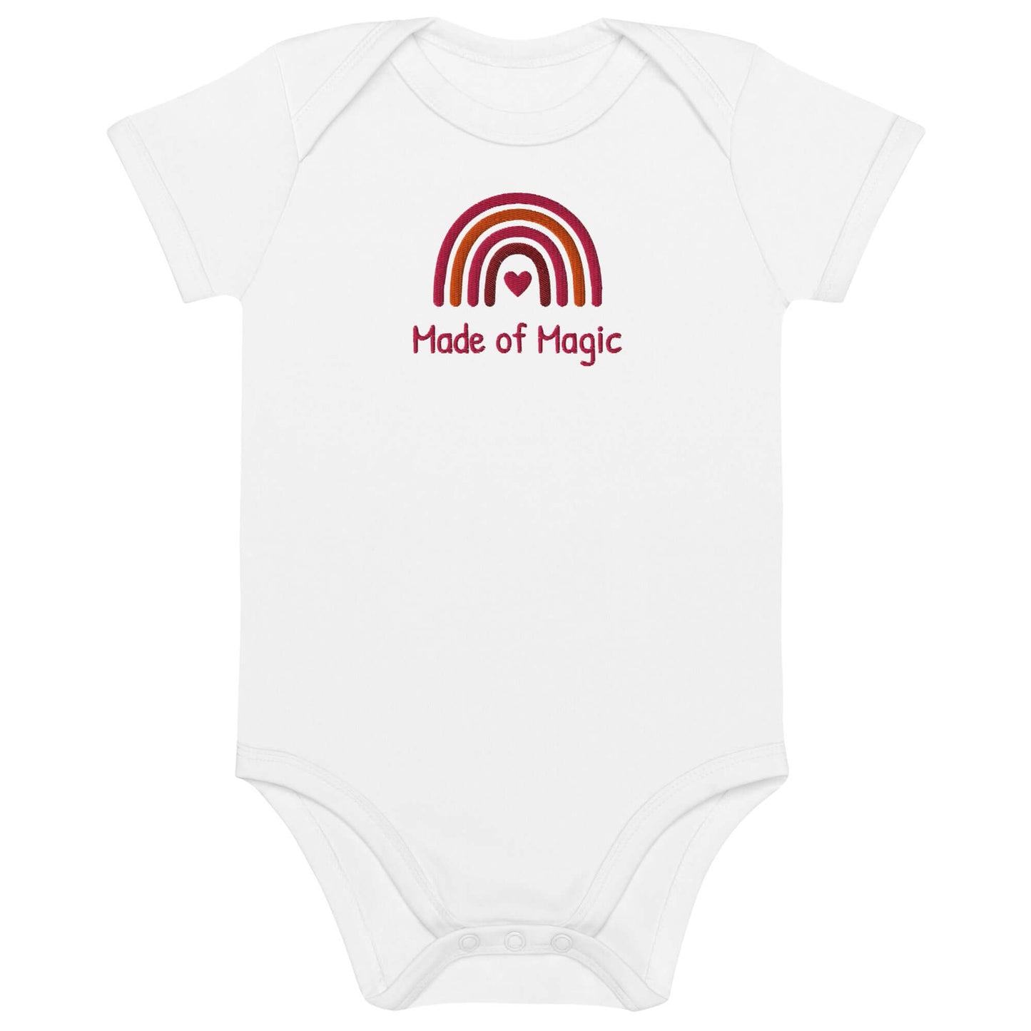 Body neonato personalizzato bianco con arcobaleno ricamato e scritta 'Made of Magic'.