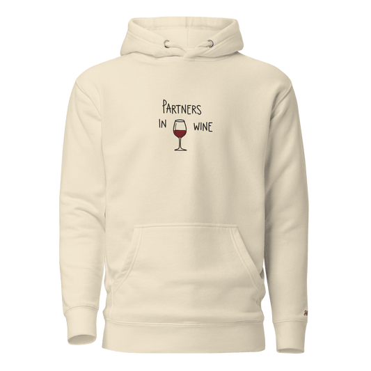 Felpa con cappuccio beige "Partners in Wine" con ricamo di bicchiere di vino, perfetta per coppie.