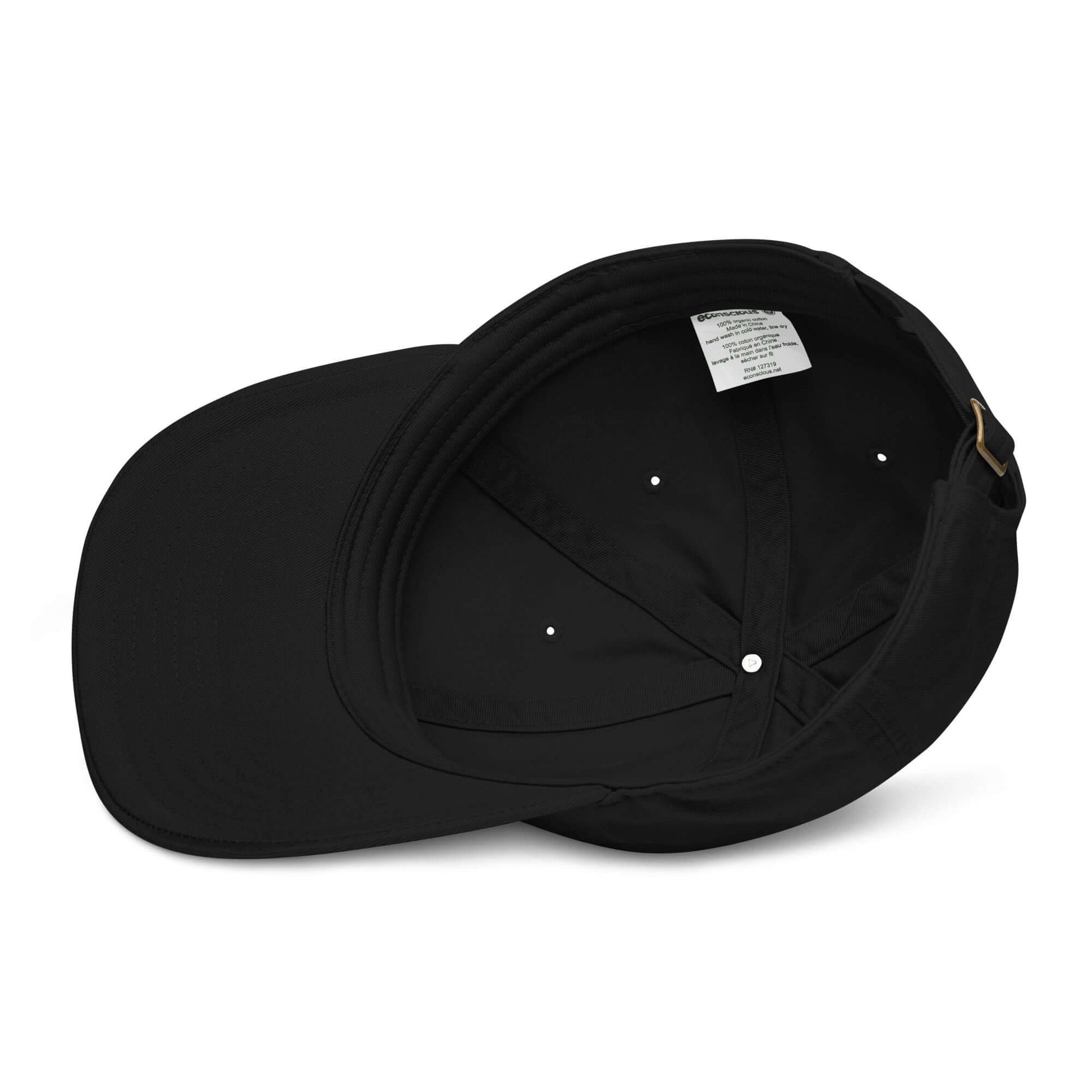 Interno del cappellino ricamato in tessuto organico, design semplice e comodo, ideale per le giornate storte.