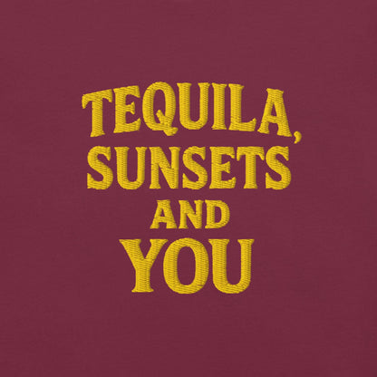 T-shirt Messico con frase ricamata 'Tequila, Sunsets and You' per vacanze indimenticabili.
