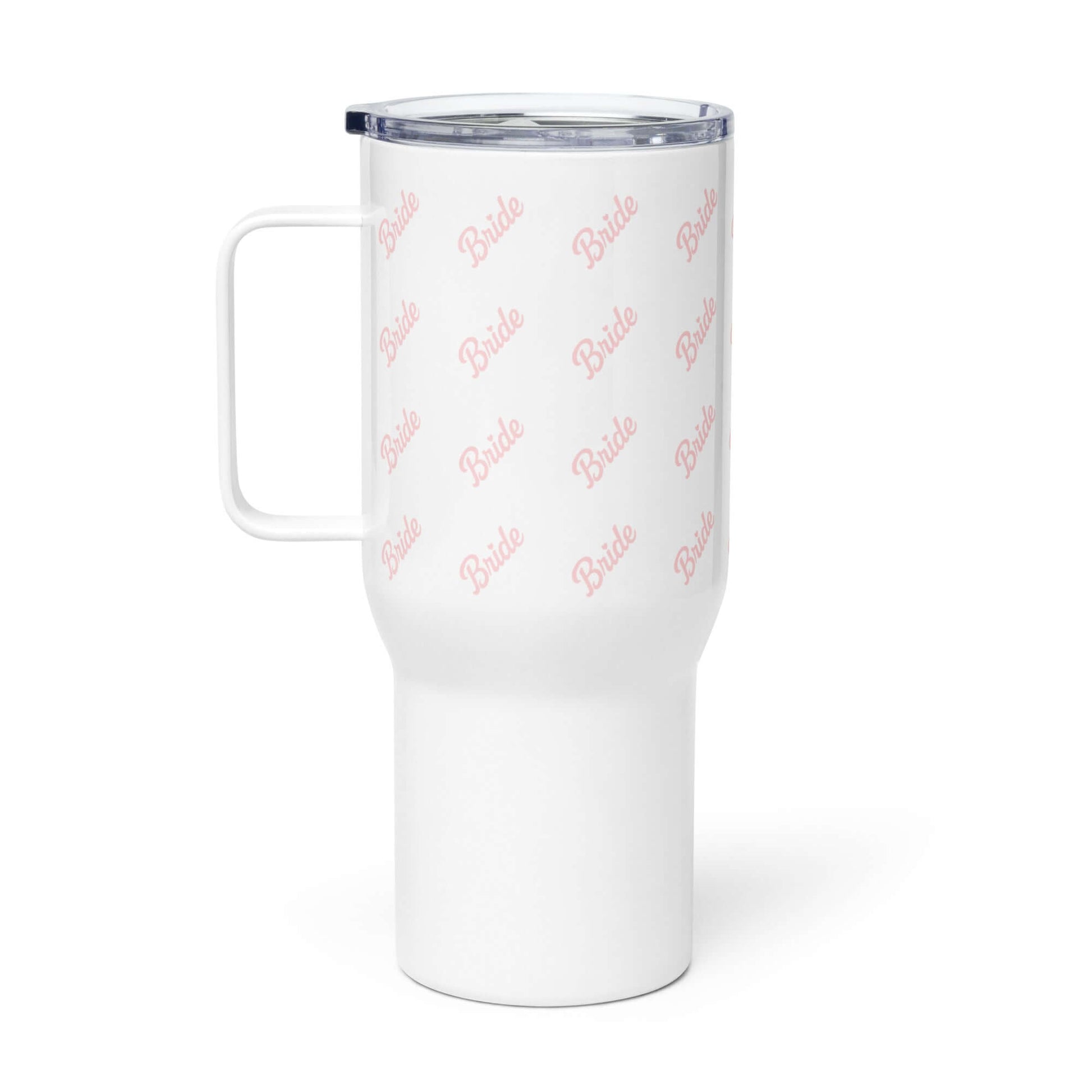 Tazza da viaggio bianca con manico, scritta "Bride" rosa. Perfetta per ogni avventura pre-matrimoniale.
