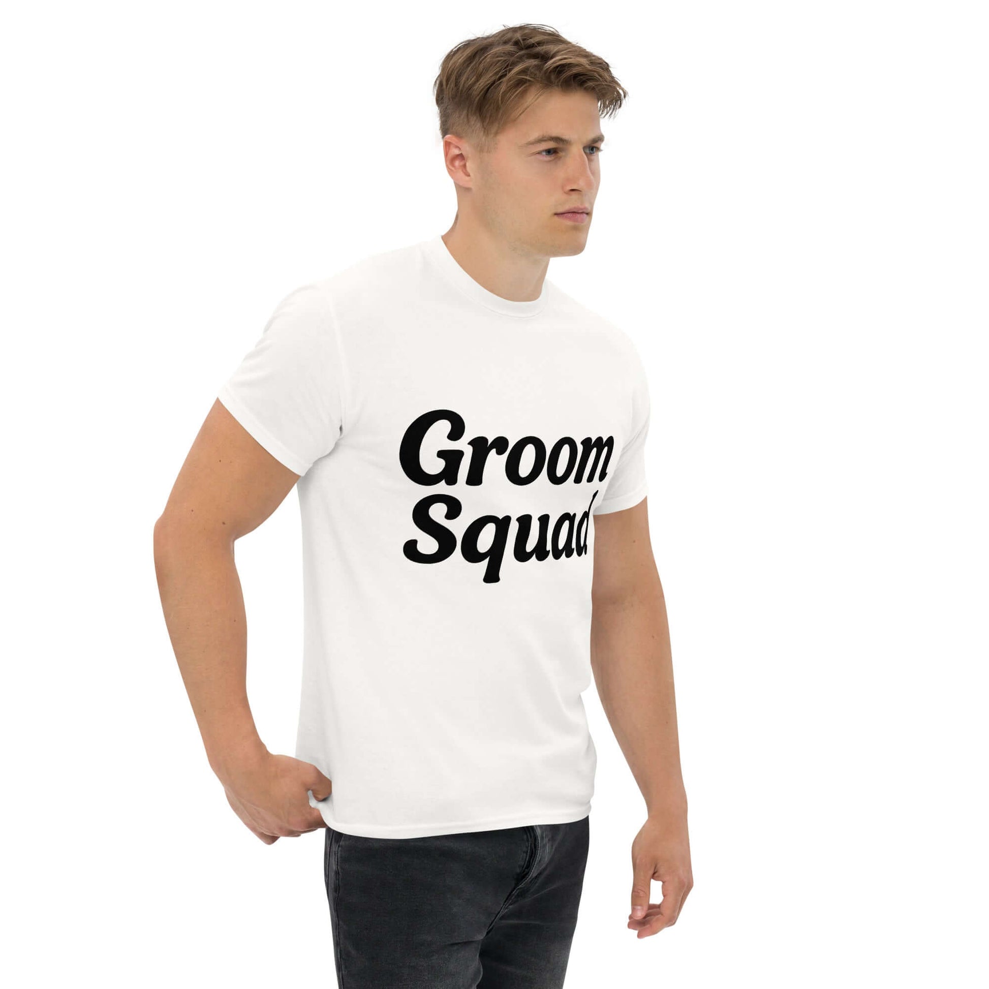 T-shirt bianca "Groom Squad" per addio al celibato, perfetta per il team dello sposo.