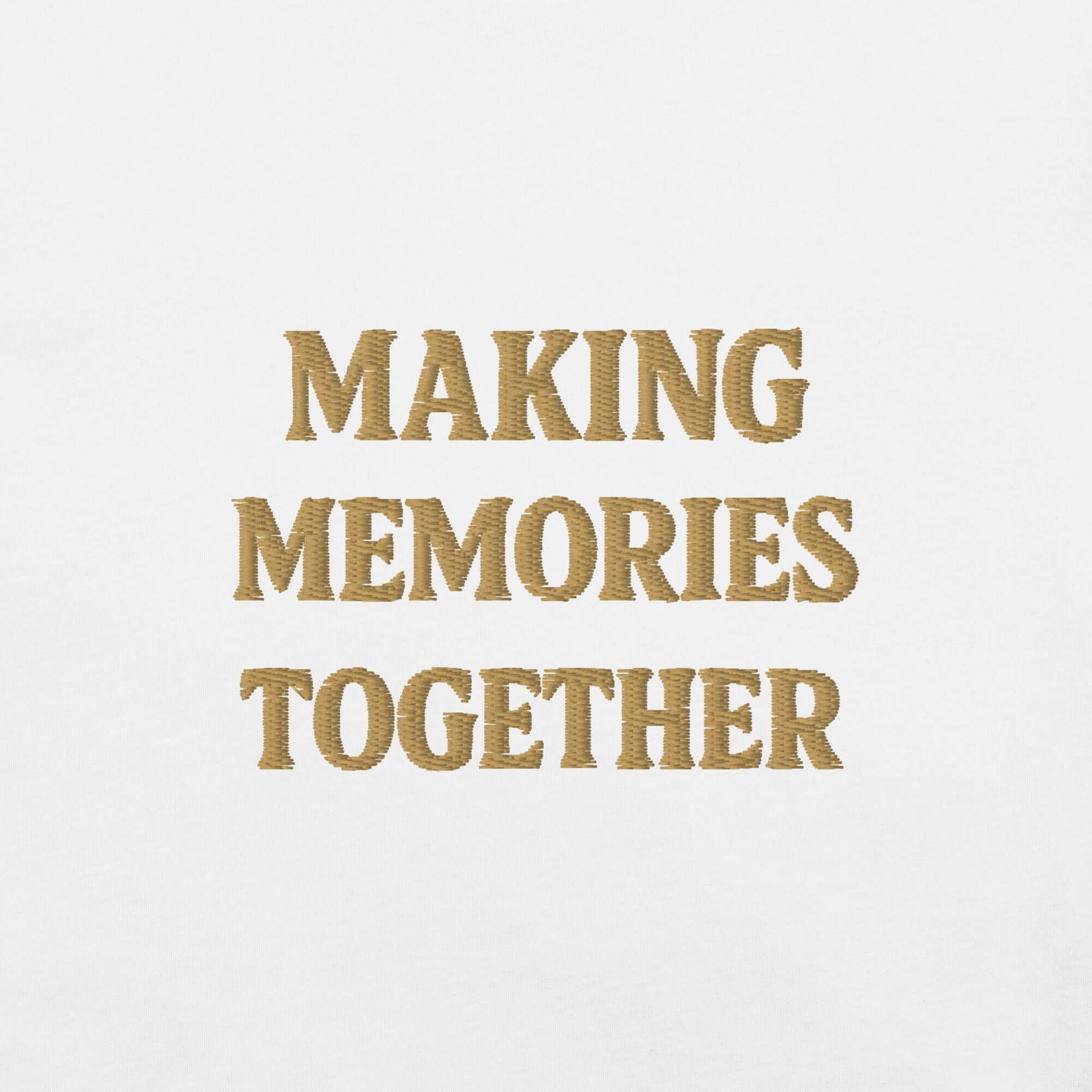 frase ricamata 'Making Memories Together' sulla t-shirt vacanze da donna, maglietta coppia.